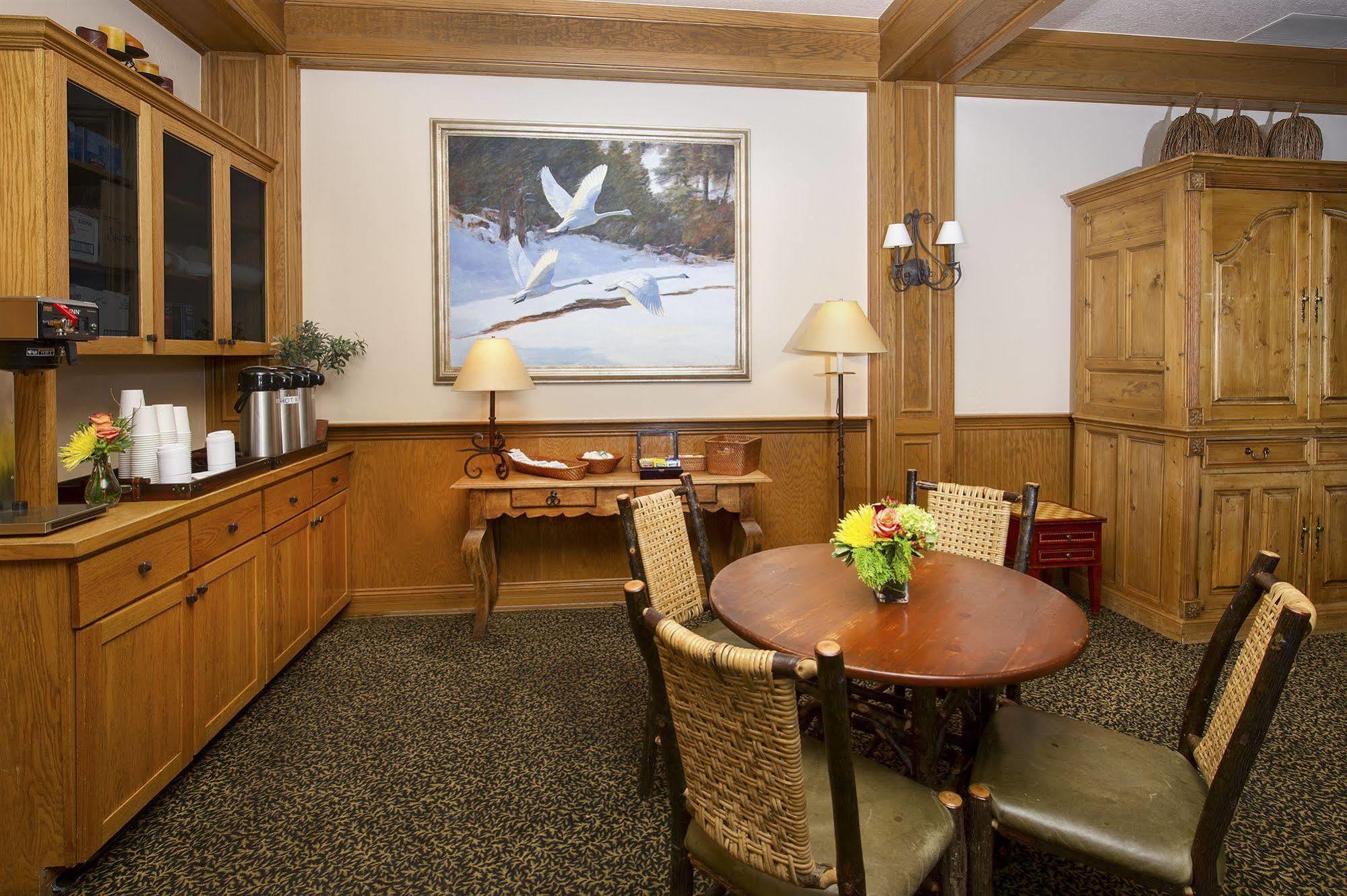 The Inn At Riverwalk Edwards Luaran gambar
